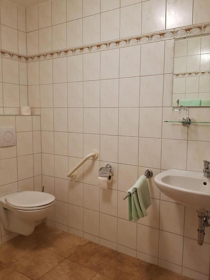 Ritterhof Kampehl Hotel Neustadt  Екстериор снимка